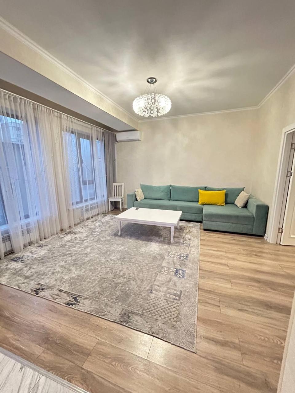 Ecohouse Bishkek Exterior foto